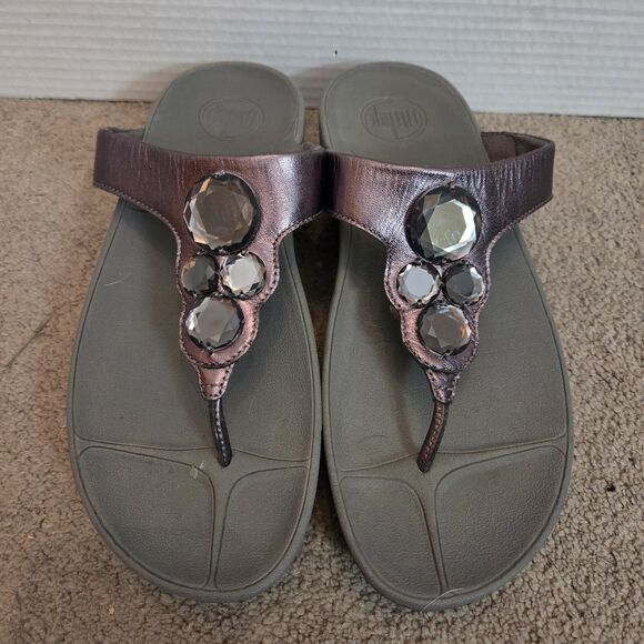 FitFlop Lunetta Style 181-054 Grey Leather Jeweled Sandals Size 8 - Picture 2 of 12